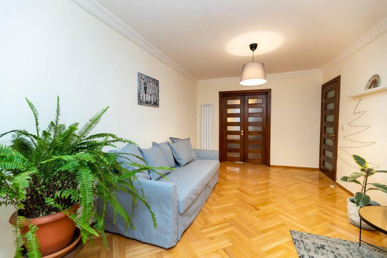 Wehost Cosy Apartment Tbilisi Buitenkant foto